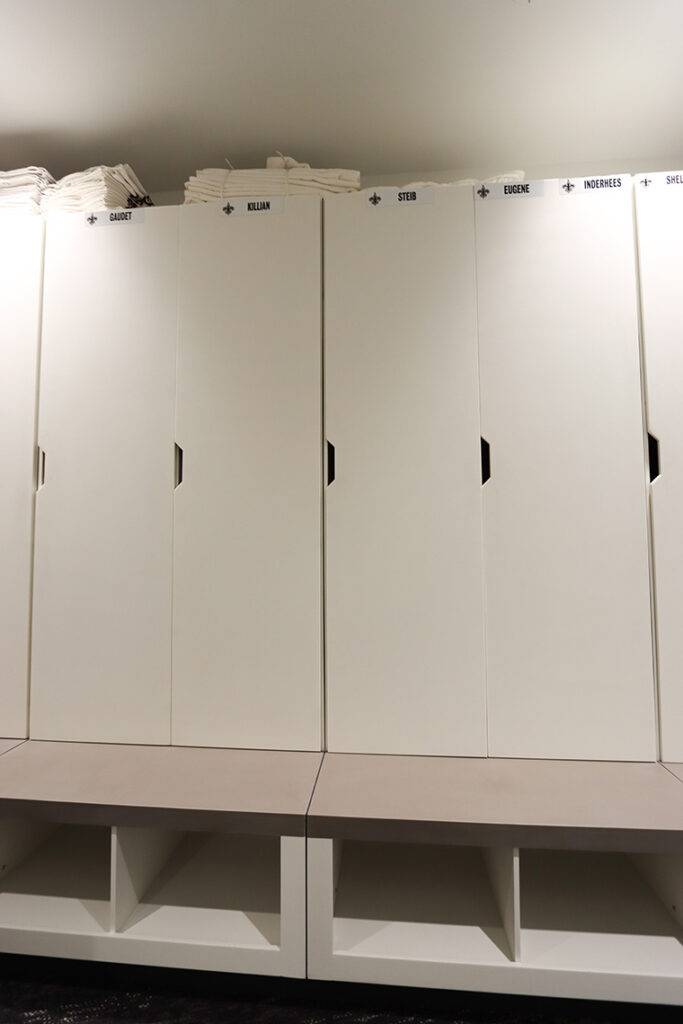 shield-new-orleans-saints-football-lockers-nfl 40